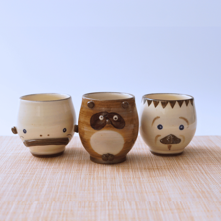 宗像伝説 湯呑み3個セット《白ナマズ・たぬき・かっぱ》 | 工芸品