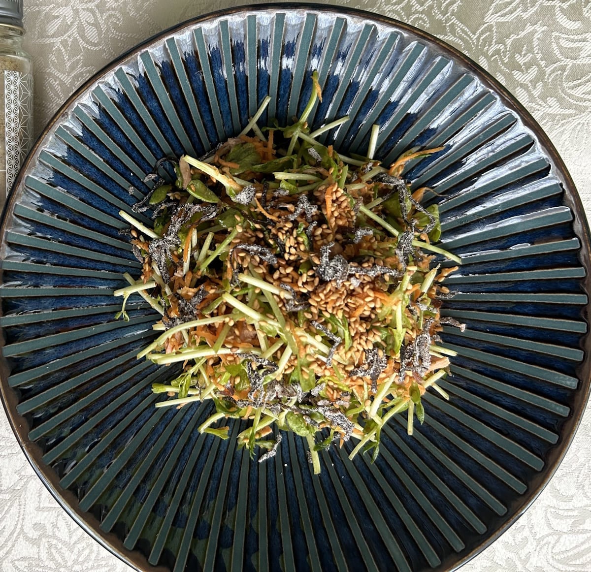 さささ✕ツナ・豆苗・にんじんの塩昆布和え編