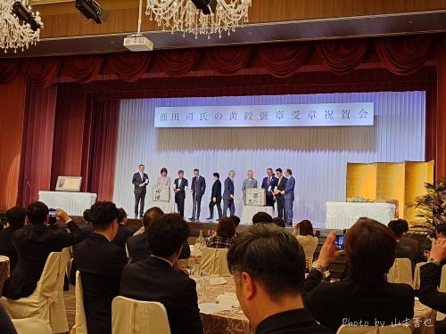 酒のやまもと | 【田酒】 西田酒造店見学