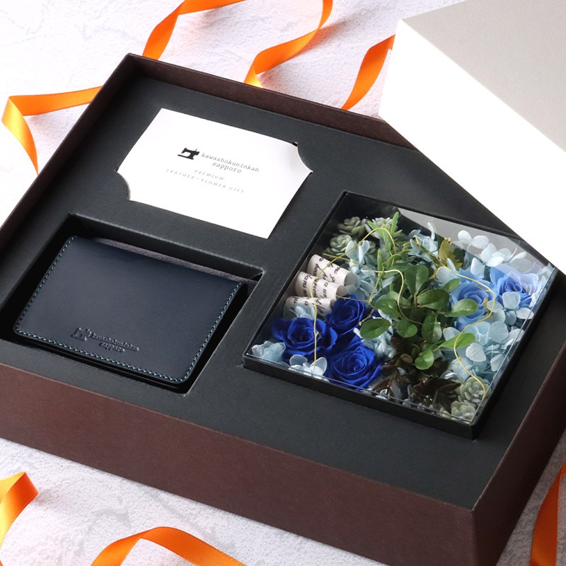 免許証入れ × フラワーギフトセット