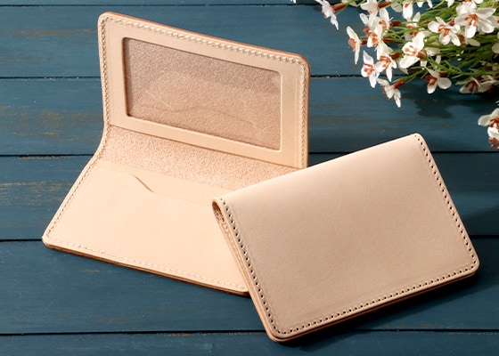 免許証入れ ヌメ革