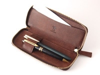 ラウンドファスナーペンケース