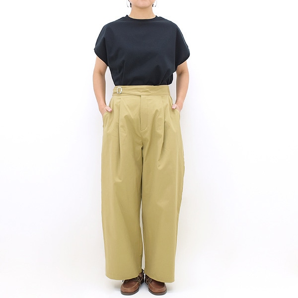 マノンフリップ【極美品】マイグルカパンツ　ベージュ　サイズ1　日本製 マノンフリップ【極美品】マイグルカパンツ ベージュ サイズ1 日本製