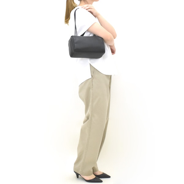 【超美品】 アンドミューク &MyuQ KORO ミニボストンバッグ スエード 楽天市場】＆MyuQ アンドミューク コロ ボストン型 ショルダー バッグ