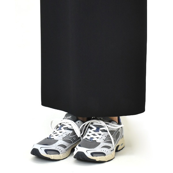 ミューナ　4枚 2025年モデル「Ninja ZX-4R」シリーズ納期案内です！ [最新情報] | U