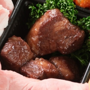 瀬戸のもち豚バラの赤ワイン煮