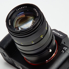 中一光学 CREATOR 85mm F2.0 単焦点レンズ ブラック | 焦点工房