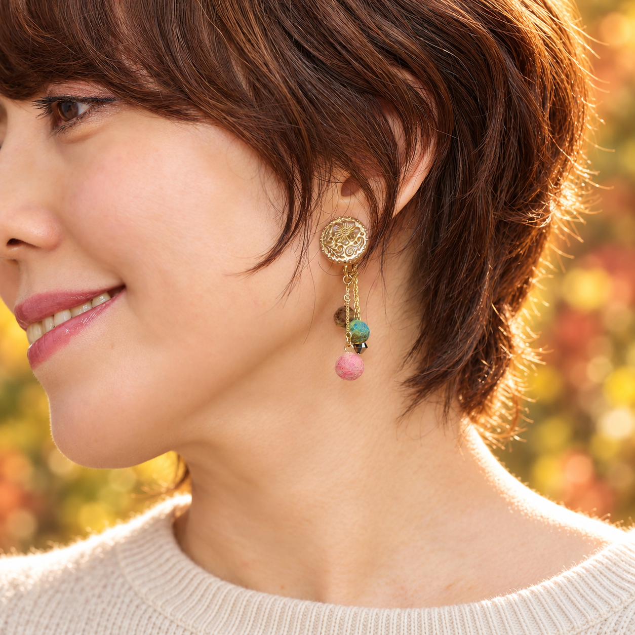 フランボワーズウッディー エキゾチックイヤリング / ピアス 着用画像