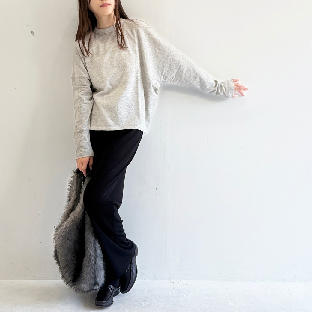 ゼクロポンチワイドパンツ