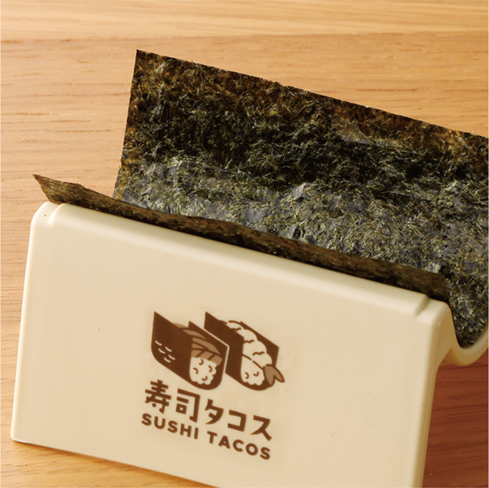 スタンドに海苔をのせます