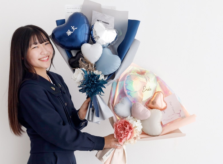 卒業・入学のお祝いに花束バルーン