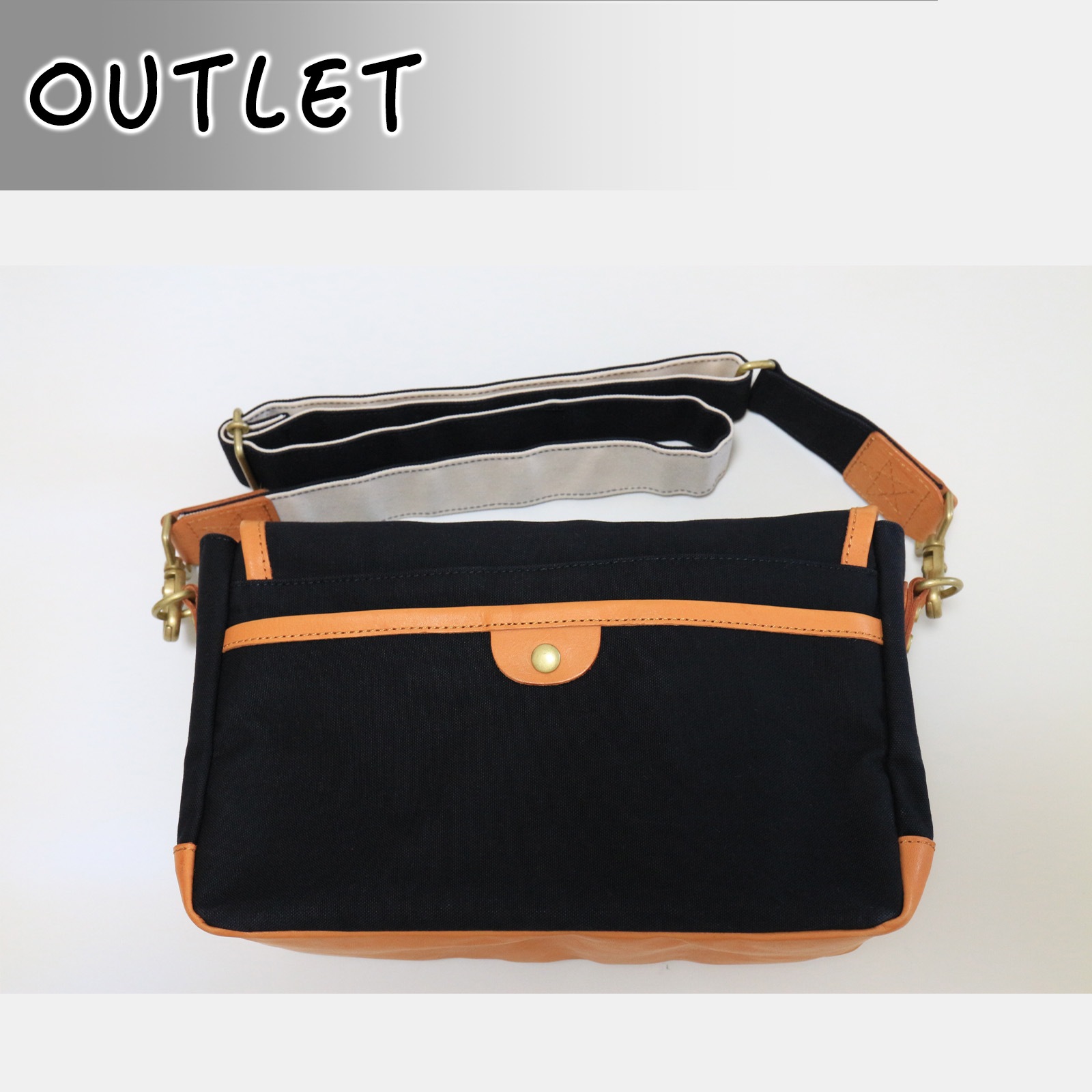 【OUTLET No.11】カメラバッグ ★1st STAR★ BLACK-snap★snap★snap