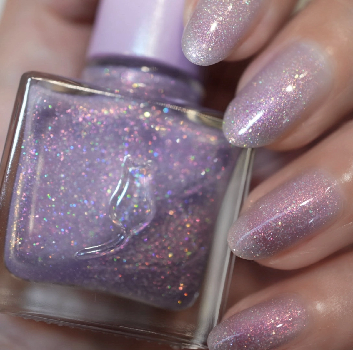 ネイルエス　illumination eve