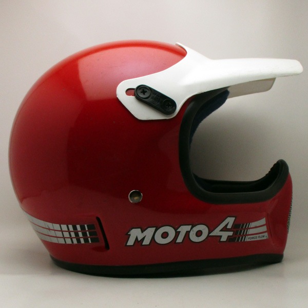 【SALE!!1/15(月)17時まで】 純正バイザー付 BELL MOTO4 RED 55cm-SPEED ADDICT