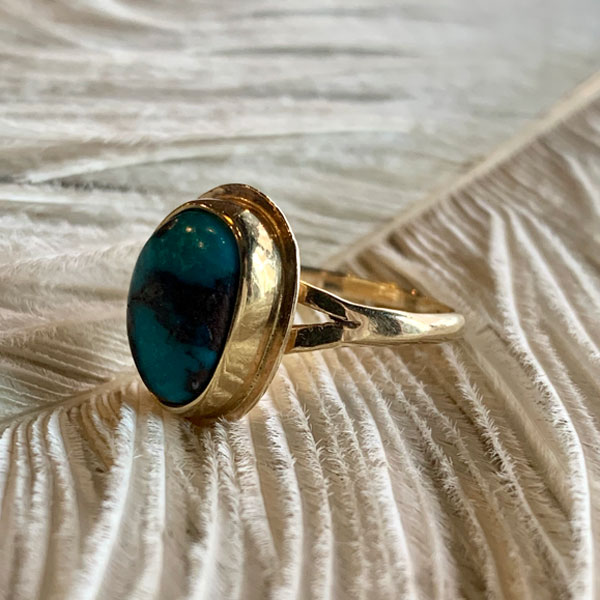 Bisbee Turquoise 14KYG Ring（ビズビーターコイズ 14K金無垢リング）-SPEED ADDICT