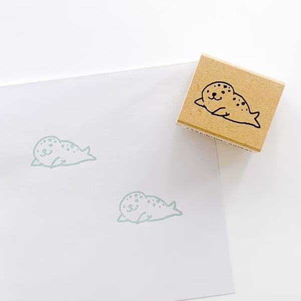 ピッコロスタンプ／アザラシ・横