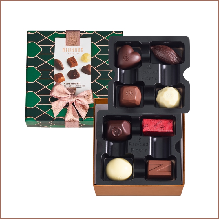 WINTER SQUARE GIFTBOX SMALL