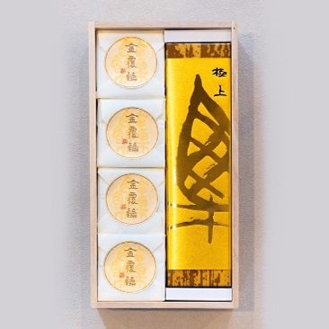 菅屋自慢の極上栗羊羹