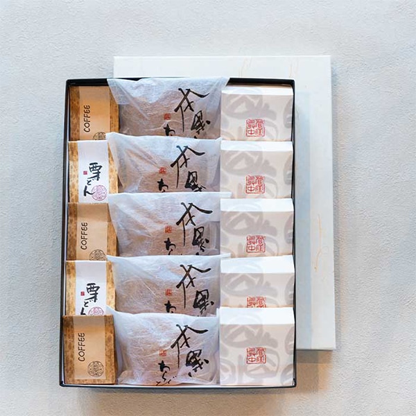 お盆限定価格！最終お値下げ！こびとずかん★まとめ売り お盆限定価格！最終お値下げ！こびとずかん☆まとめ売り お盆限定価格