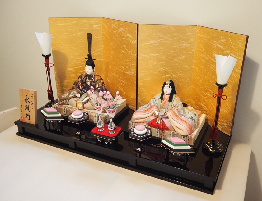 ���ʥ�����