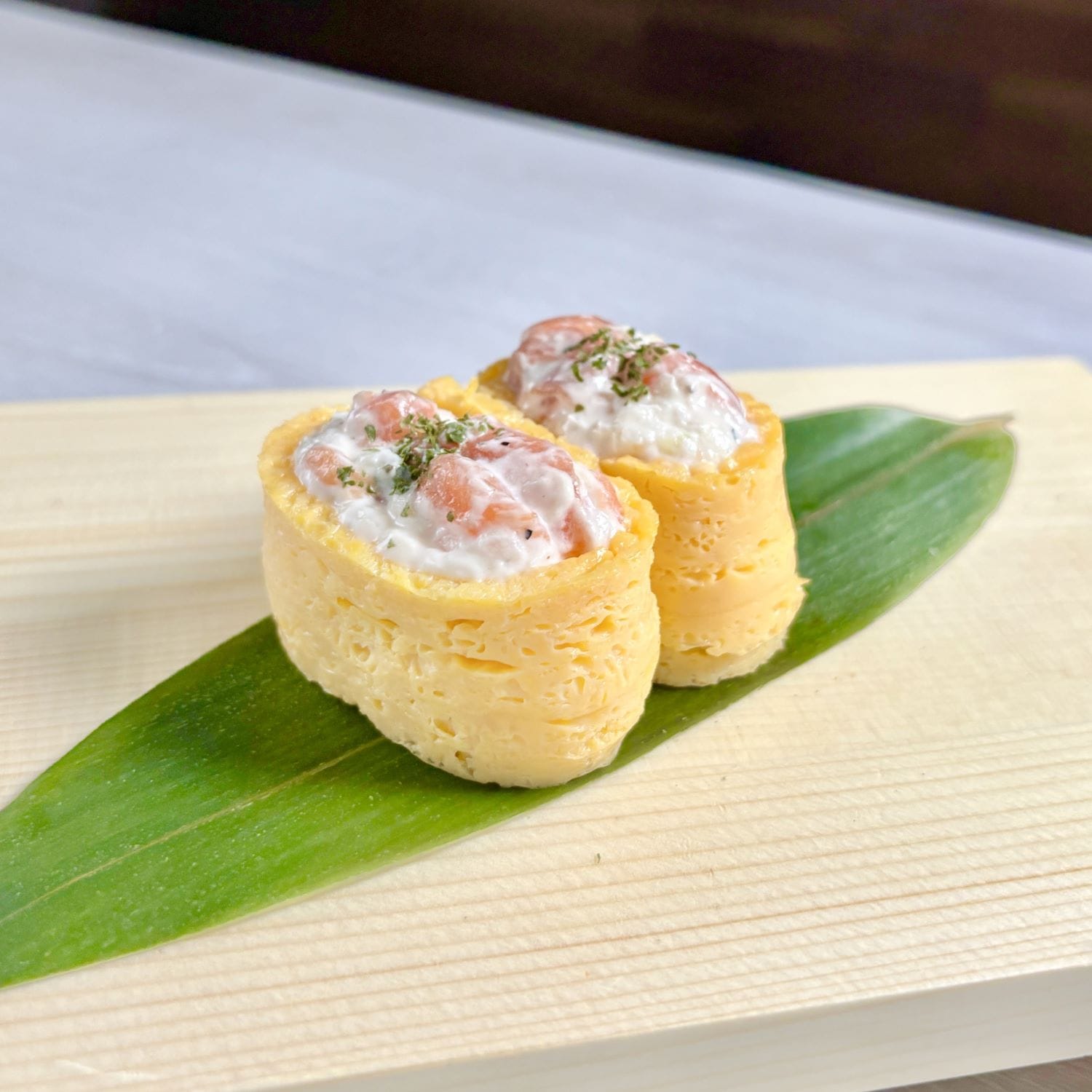 海苔なし！寿司ネタ軍艦(サーモンクリームチーズ)