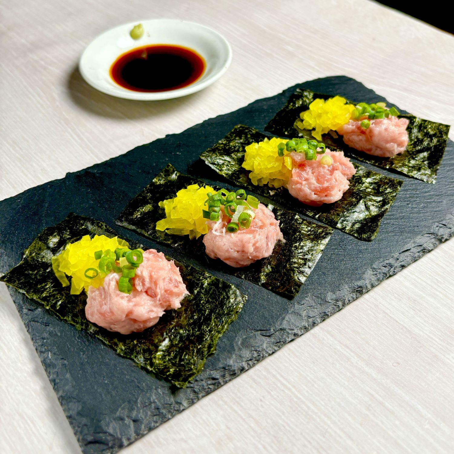 至福の海鮮磯部巻き（トロたく）4個