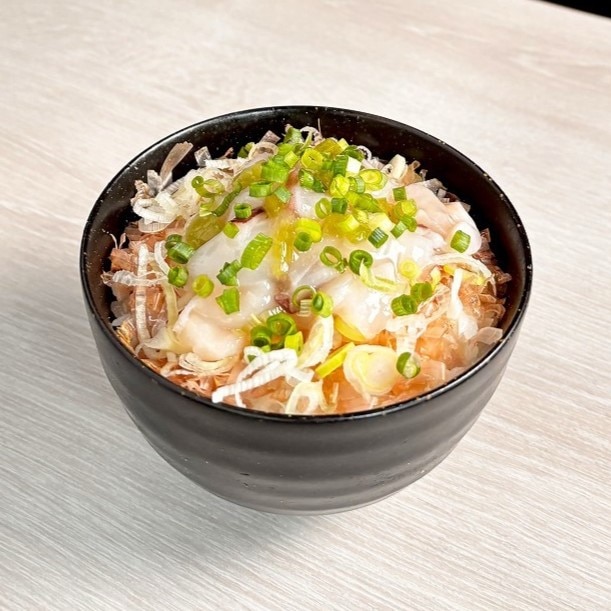 つ～んと香る！たこわさび丼