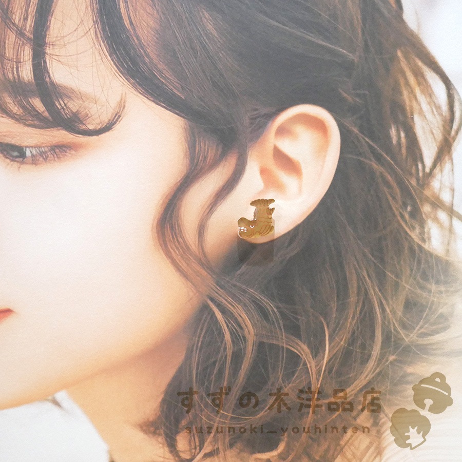 しゃちほこ ハンドメイド イヤリング・ピアス【イヤリング・ピアスの