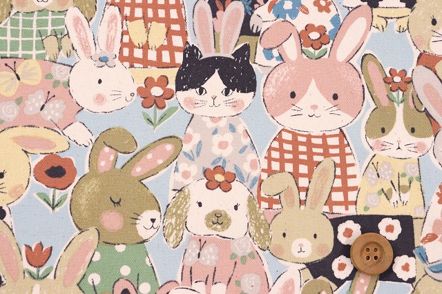 パワフルアニマルうさぎ柄／ライトブルー【オックス生地】 | 動物柄