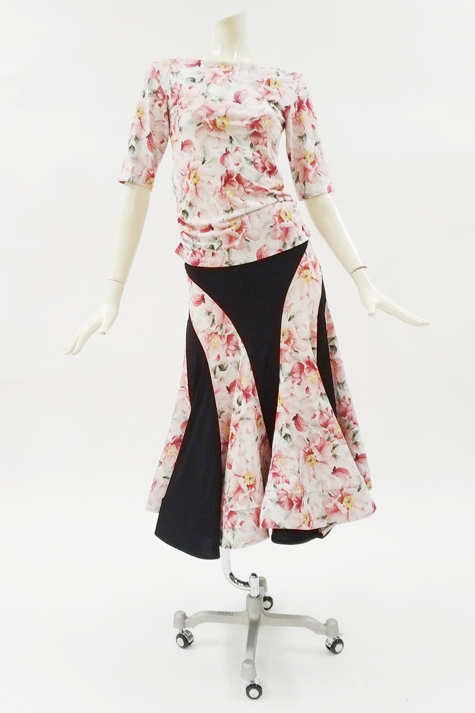 スカートKRSK826 | 社交ダンス タカダンス レッスンウェア 練習着