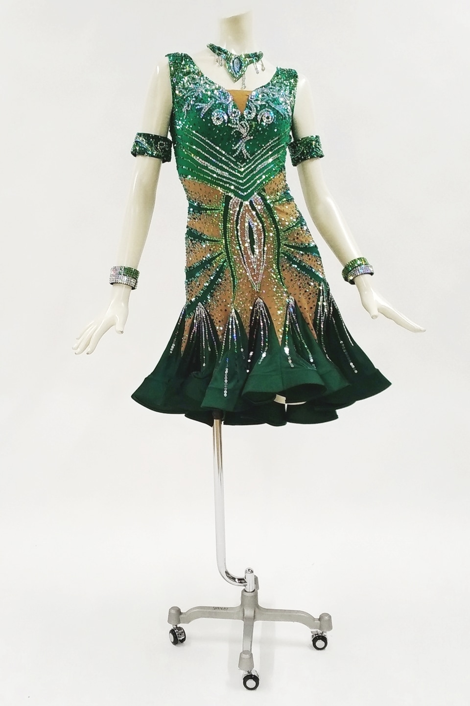 タカダンス製 グリーンモダンドレス - ドレス