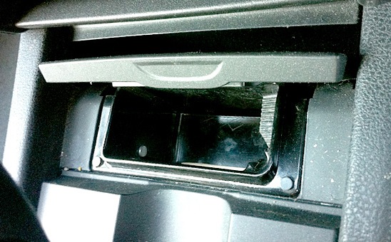 車内チェック：灰皿