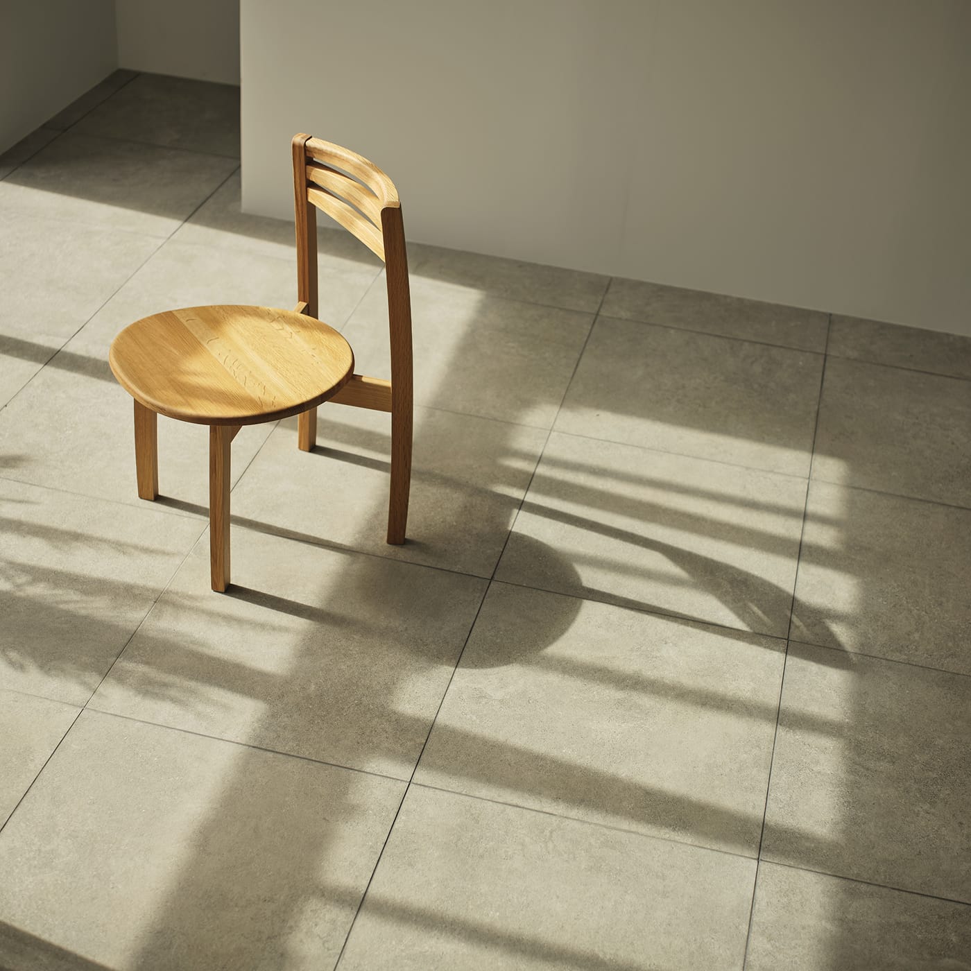 チェアのキービジュアル