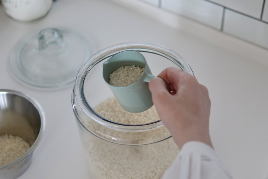 琺瑯のライスカップ　ホウロウ　ホーロー　米用計量カップ　お米　米櫃