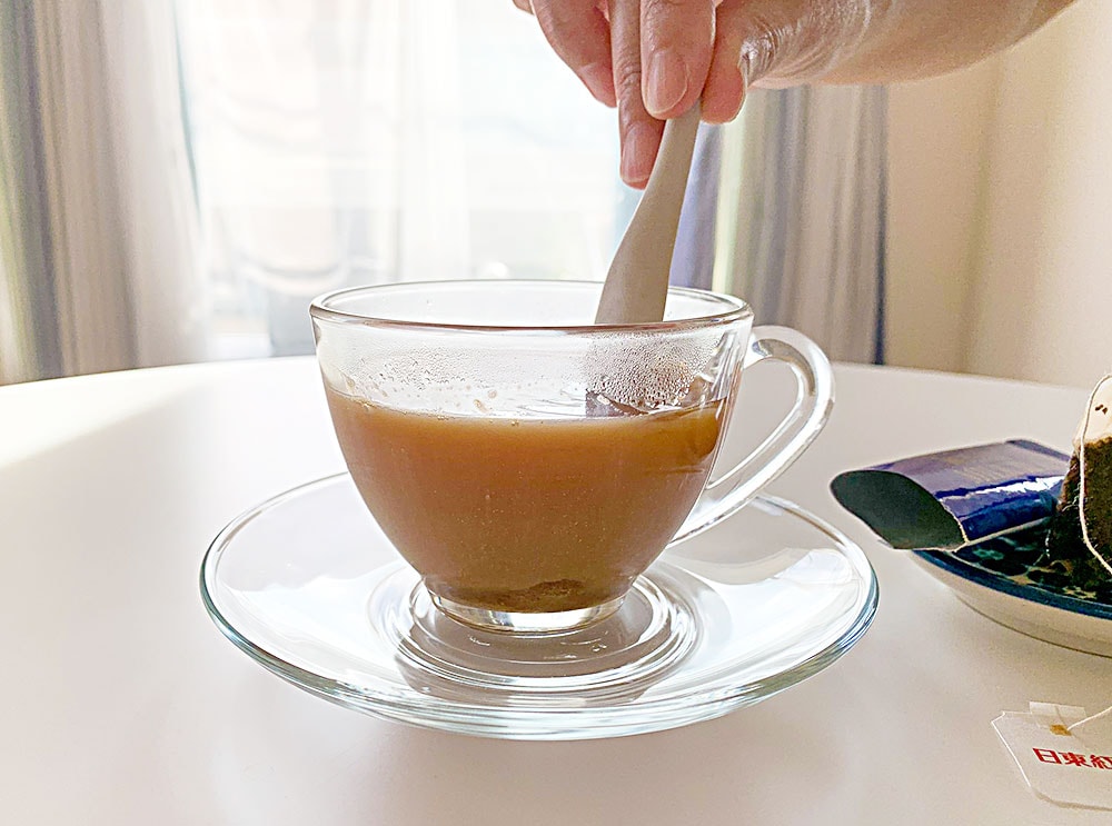 [����]����򺮤��륷����