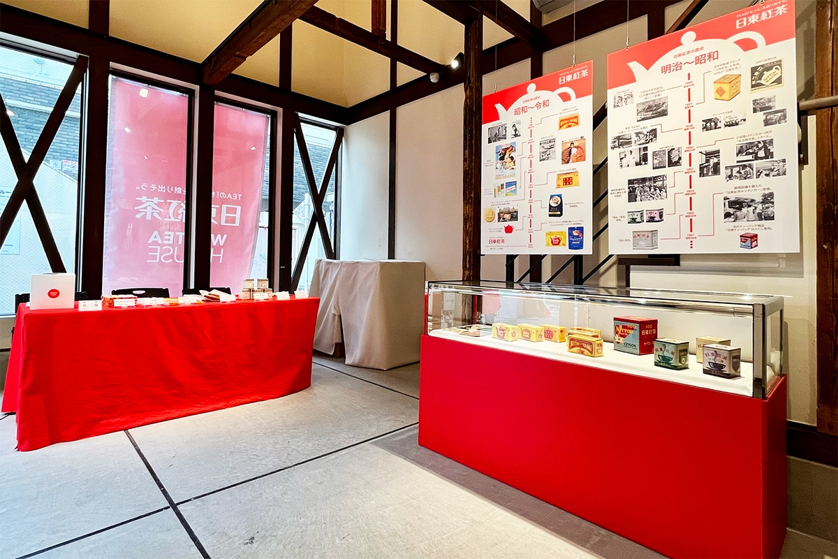 ���٥�Ȥ��ͻҤμ̿�