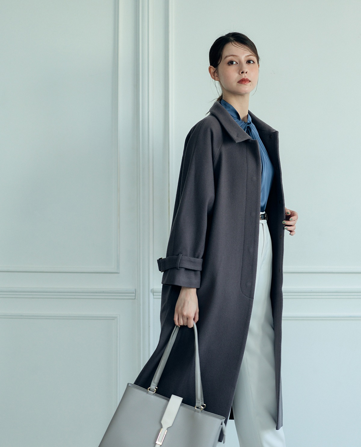 Charcoal Gray ������