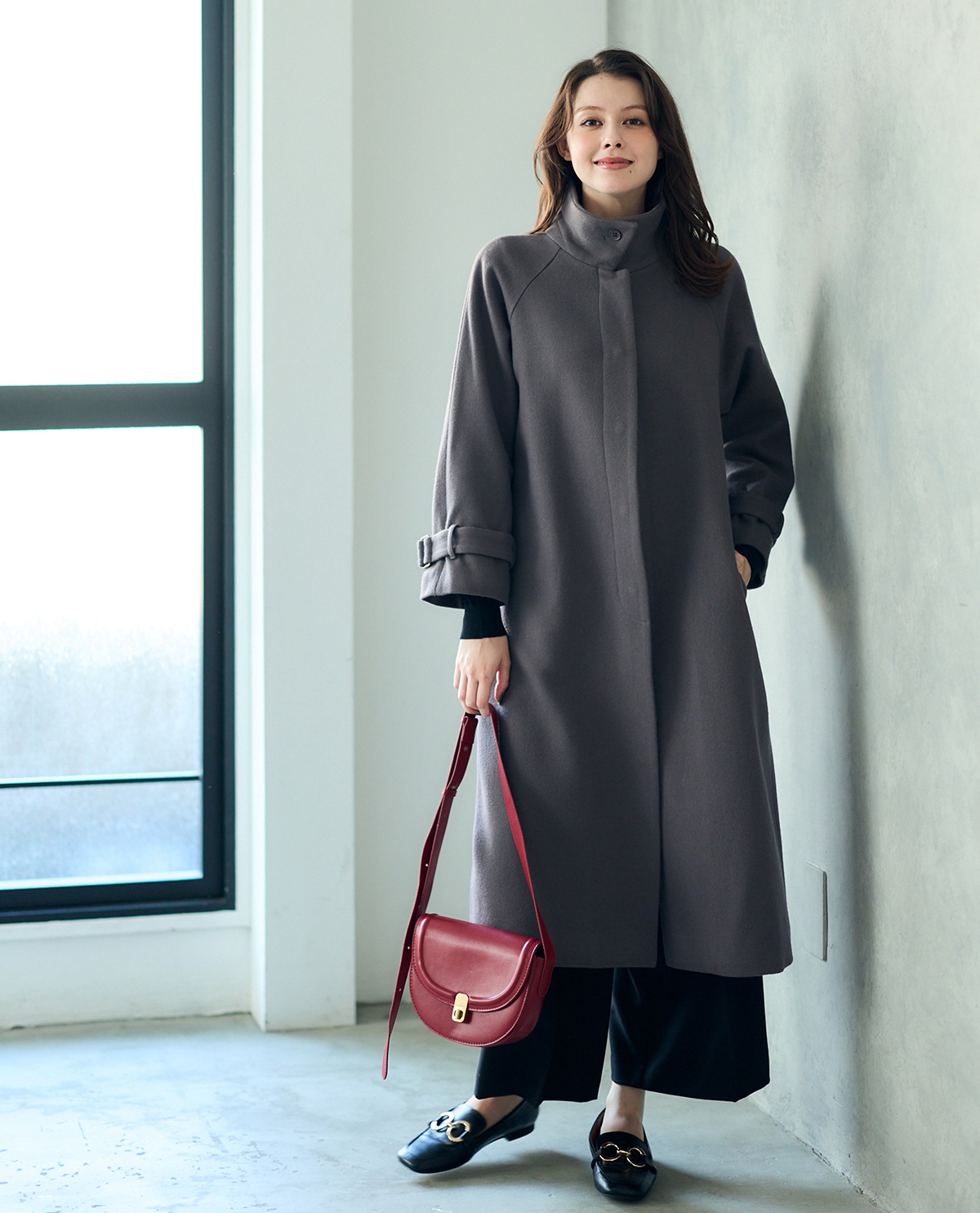 Charcoal Gray ������