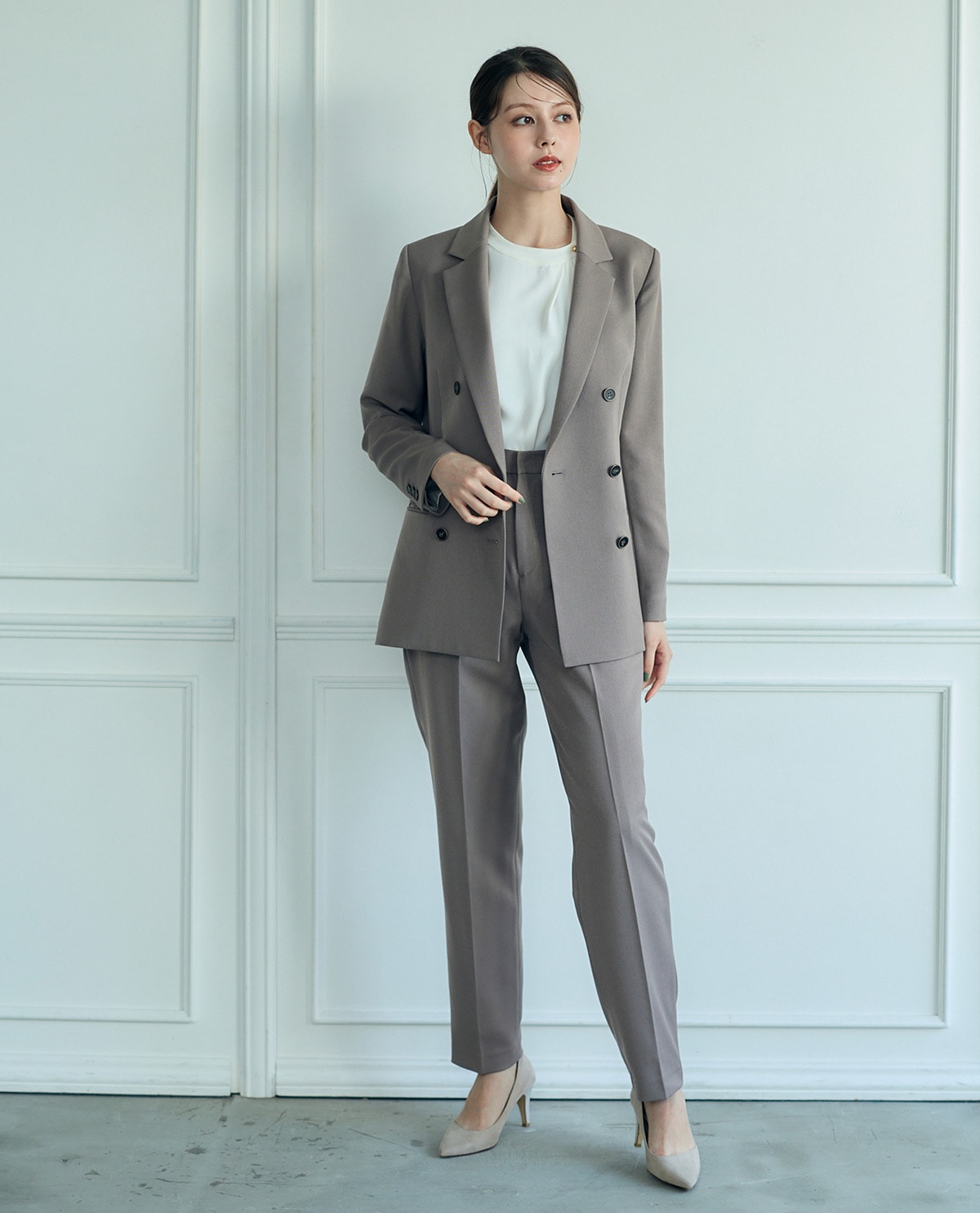 美品】12TwelveAgenda 上下パンツスーツ 美品】12TwelveAgenda 上下