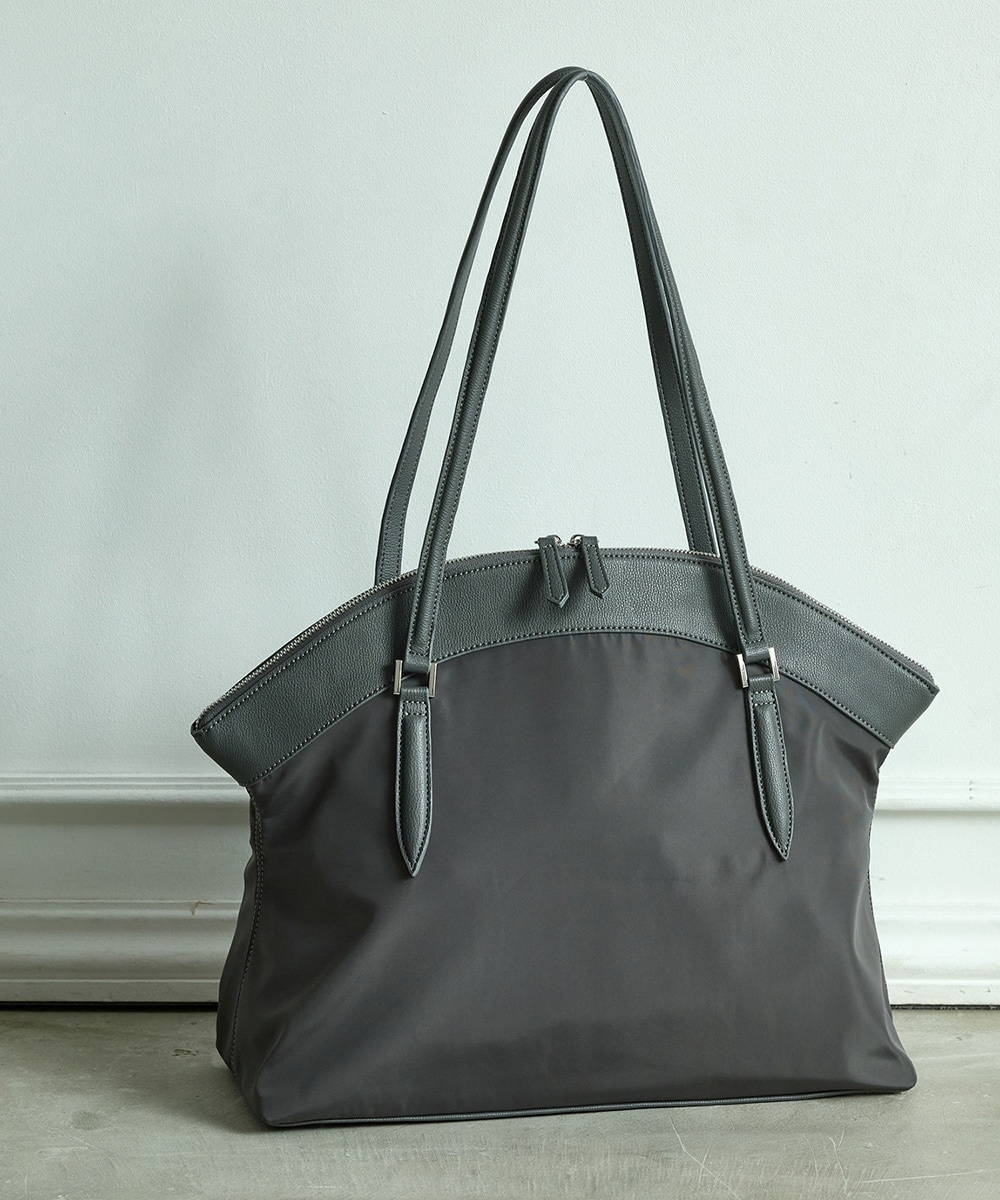 SALE】A4ナイロントートバッグ - 12Twelve Agenda(トゥエルブ