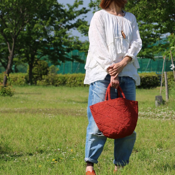 Sans Arcidet(サンアルシデ)のかごバッグラフィアトートバッグKAPITY BAG MEDIUM MC K