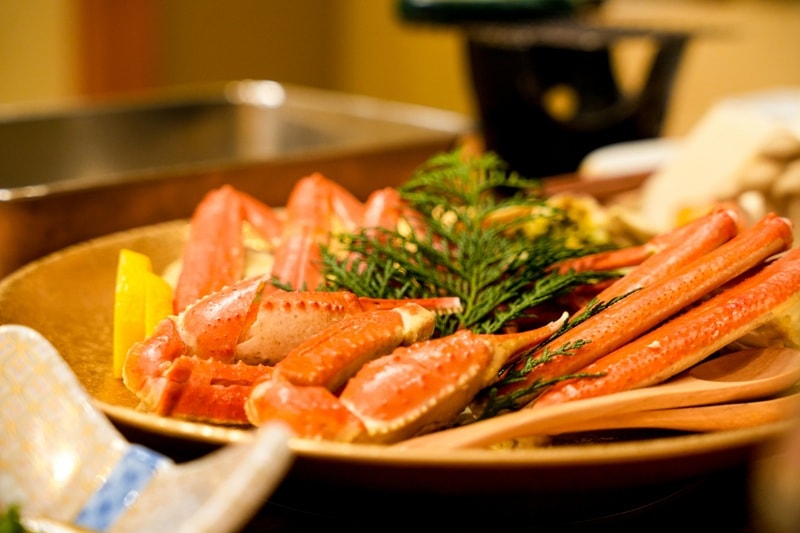 鳥取県網代港 松葉ガニ 訳あり1kgセット（生） 2枚～3枚【魚辰