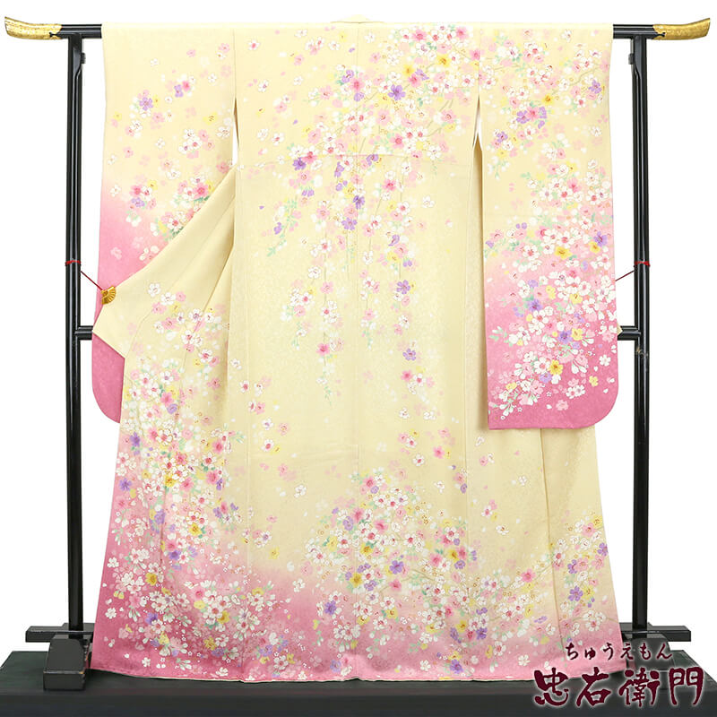 中古 忠右衛門 振袖 貸衣装処分品 リサイクル 着物 成人式 結婚式 レディース フォーマル 正絹 クリーム ピンク 白 桃 桜 裄66 5cm 送料無料 あす楽対応 着物 振袖 婚礼衣装 忠右衛門 リサイクル着物専門店