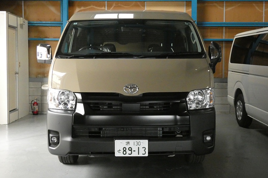 フロントビュー