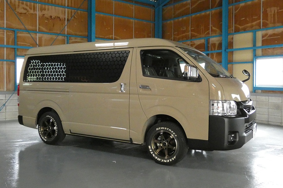 ハイエース全体画像