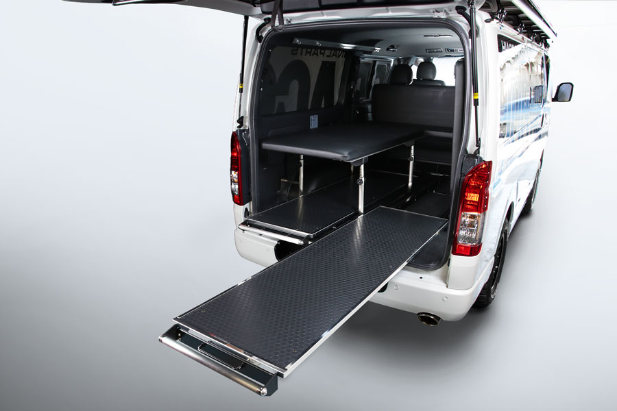 な。ハイエーススライドフロア ハイエース スライドフロア セパレートタイプ -ハイエース200系専門店