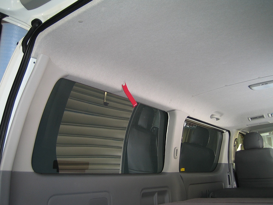 特価窓口ユーアイビークル ハイエース 200系 サードアシストグリップ バンDX UI-vehicle トヨタ用