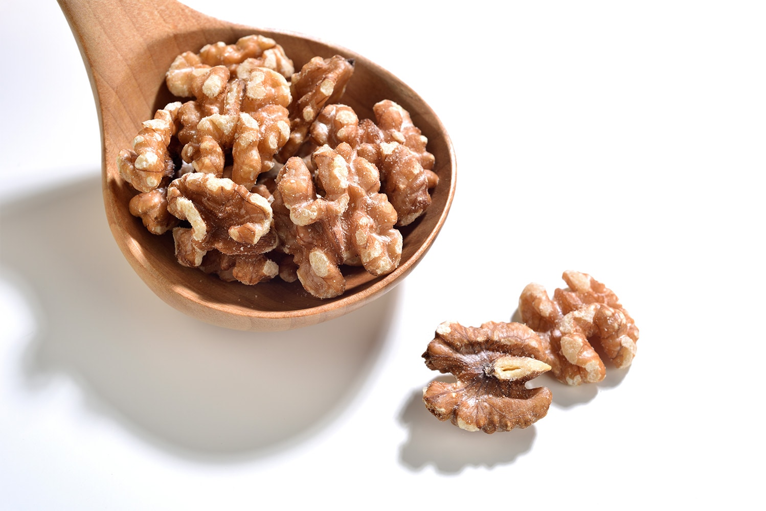 テストスーパーで手に入る！毎日食べてしわ・シミを防ぐ食材