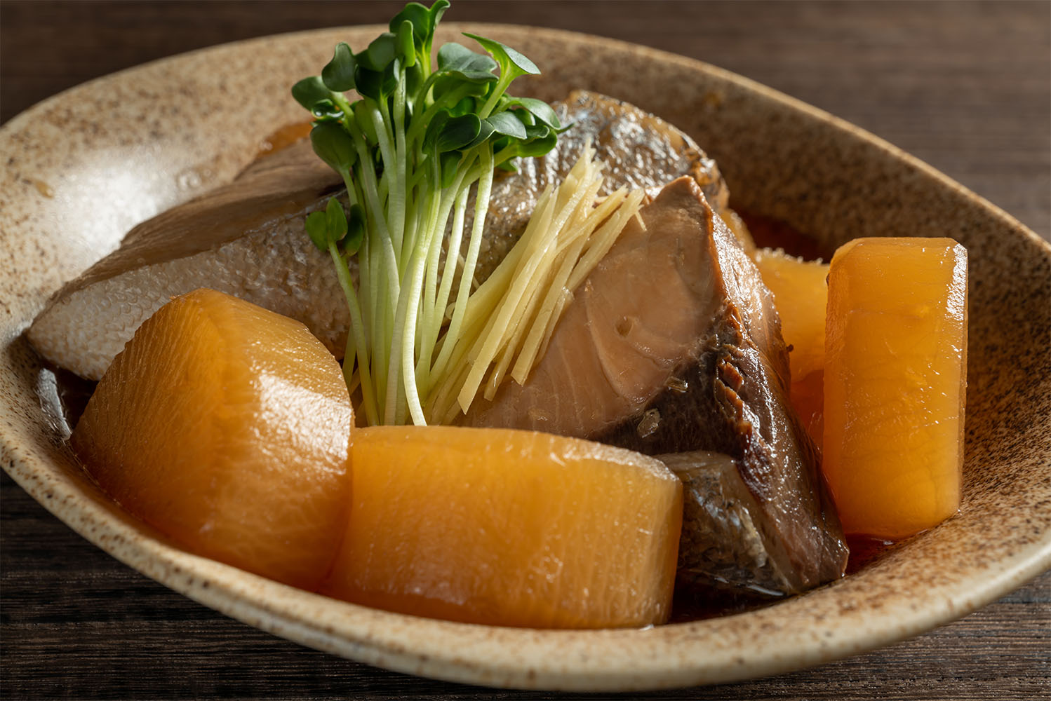 立春前後、甘さがのる美味しい大根の選び方