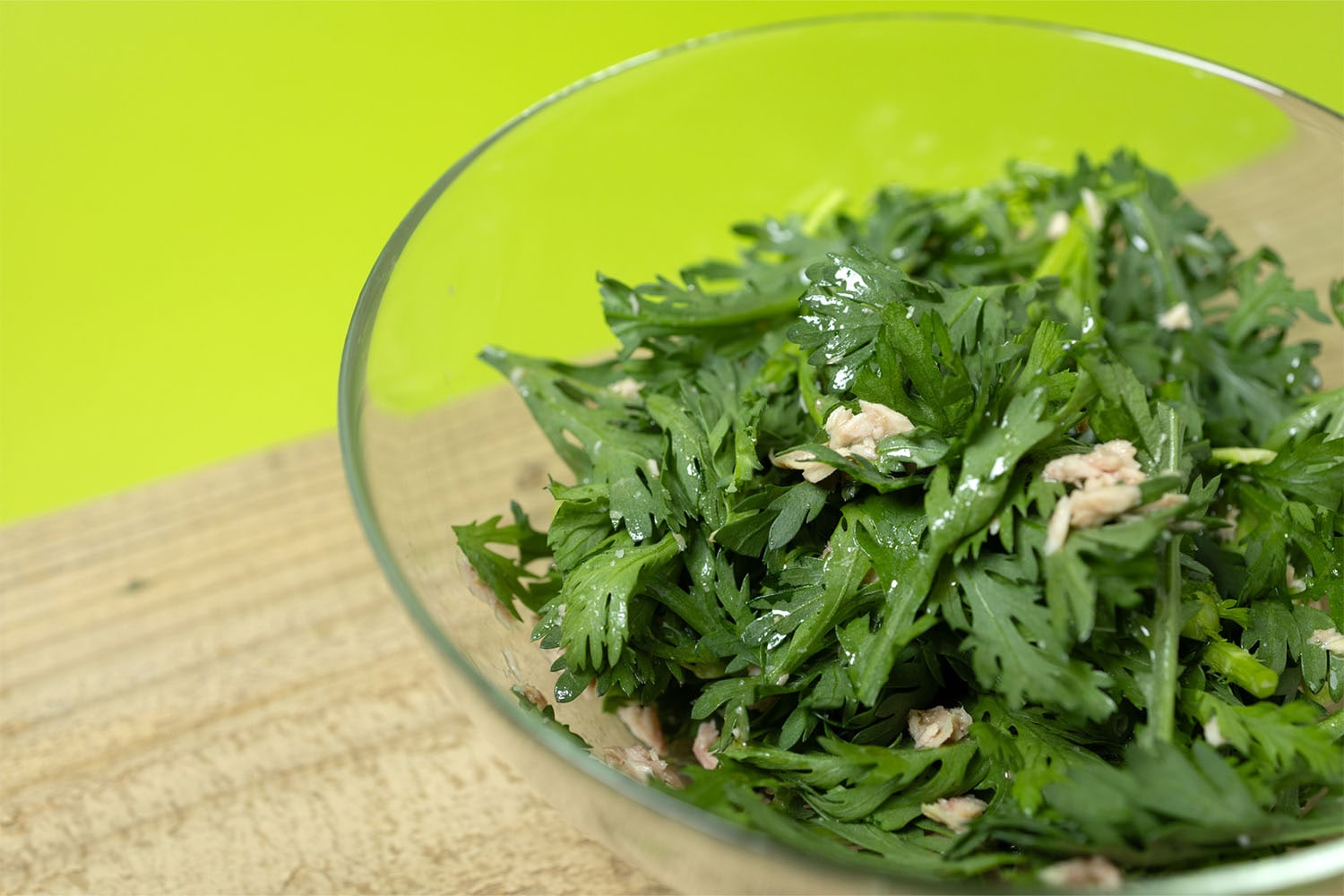 春菊は、生で食べるといちばん美味しい？